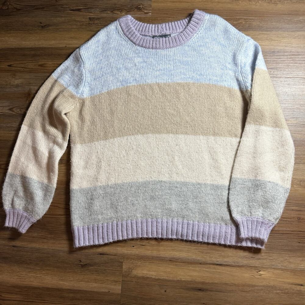Chelsea & Theodore Womens Colorful Stripped Sweater. Size XL